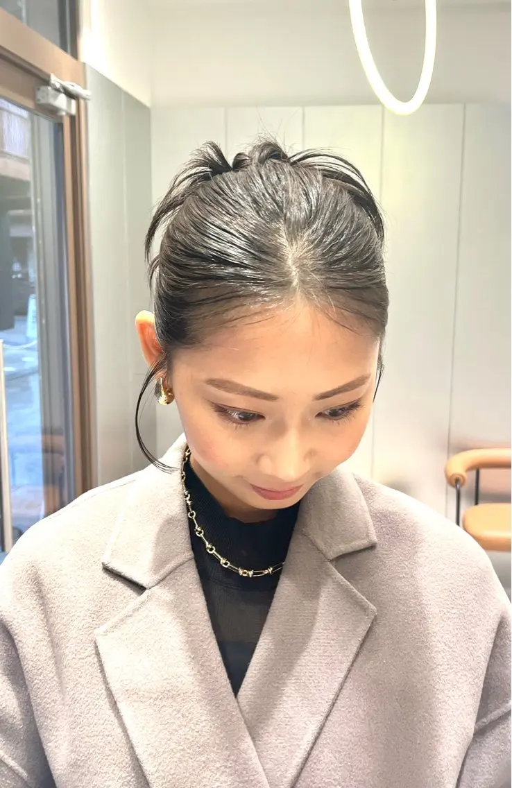 セミロング ヘアアレンジ ユウ 二子玉川駅 半個室サロンのヘアスタイル