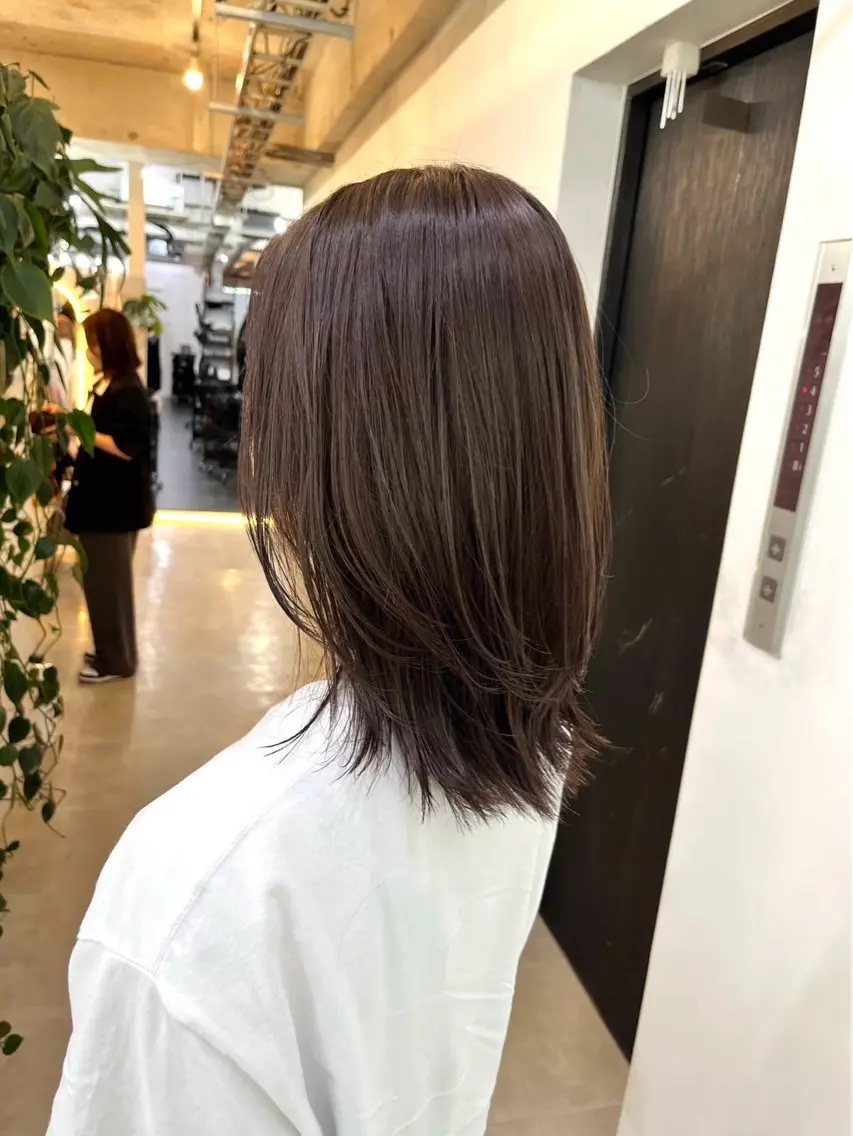 カラー あべ みゅうのヘアスタイル