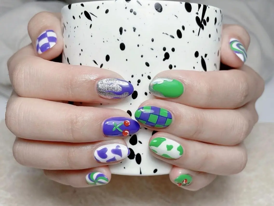 ネイル Aurum nailのネイルデザイン