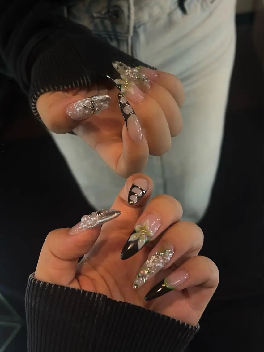 ネイル SEINA_ NAIL🐈‍⬛💗のネイルデザイン
