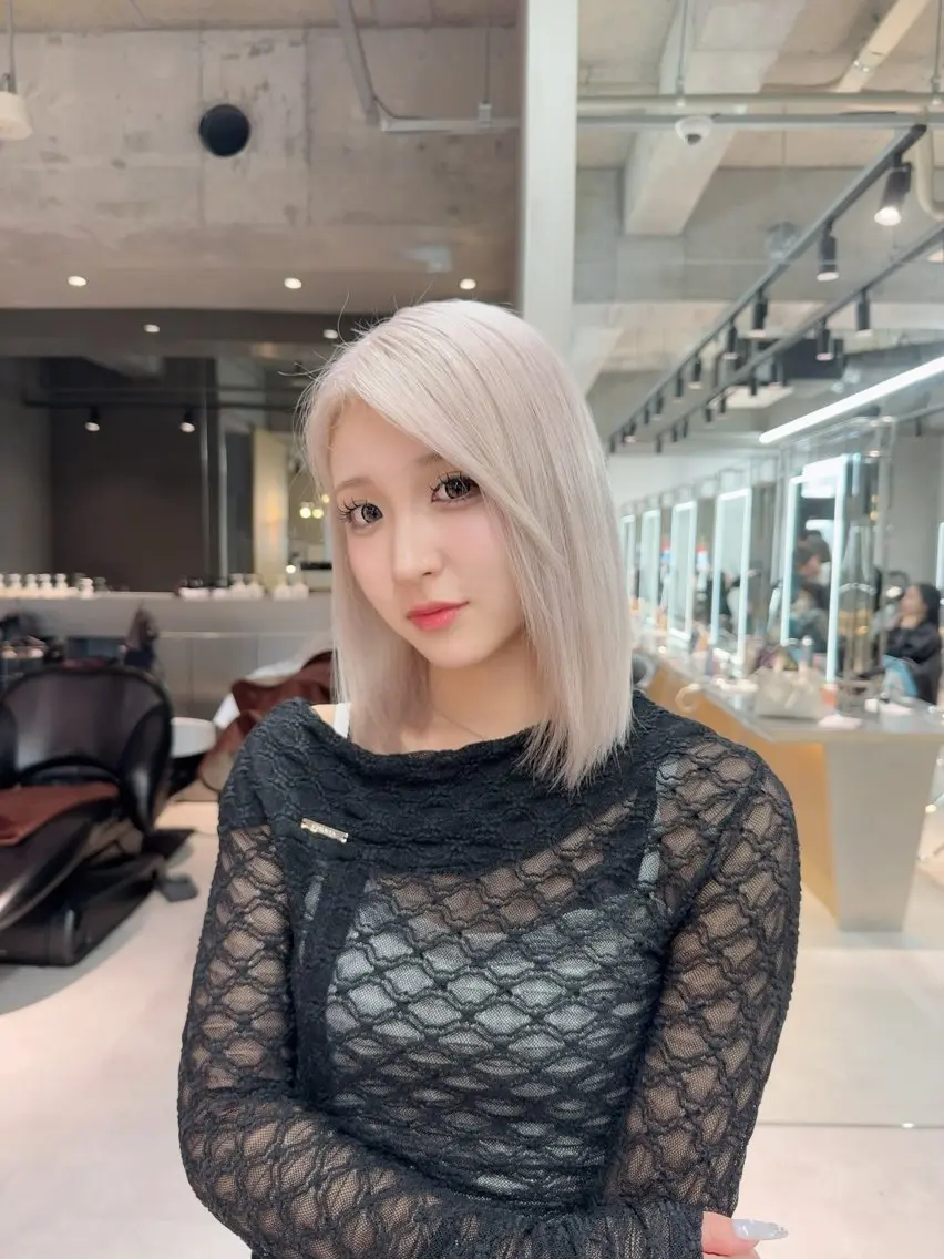 ミディアム カラー ヘアカラー トリートメント ARIA💎縮毛矯正 ブリーチ💎複雑履歴のヘアスタイル