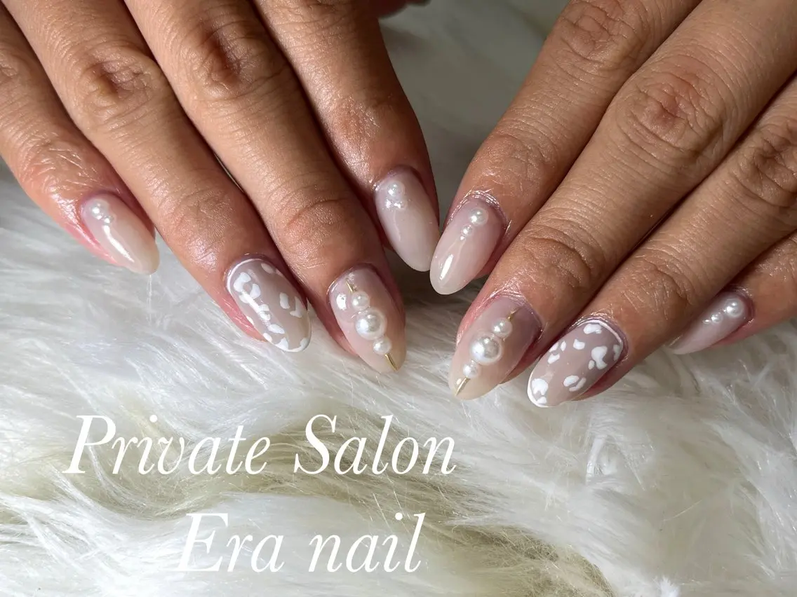 ネイル アニマル柄 ホワイト Era nailのネイルデザイン