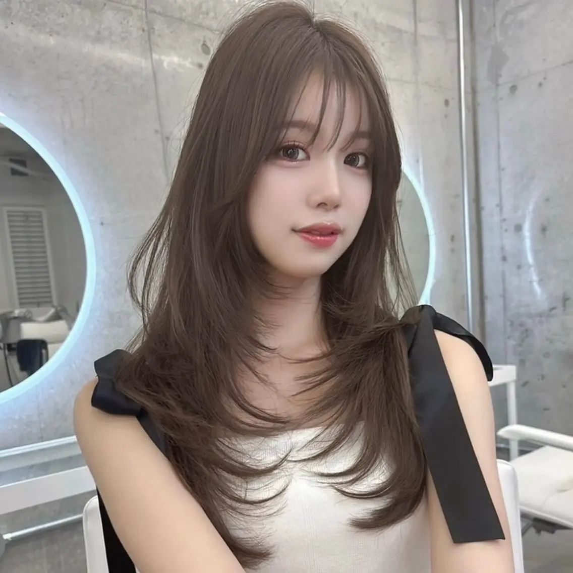 ロング カット ヘアカラー トリートメント 韓国レイヤー/透明感 カラー🦋mioのヘアスタイル