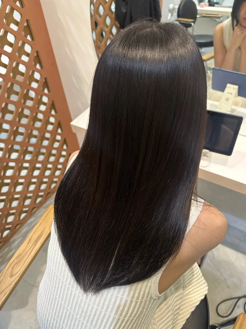 セミロング AYAKA 下北沢suuのヘアスタイル