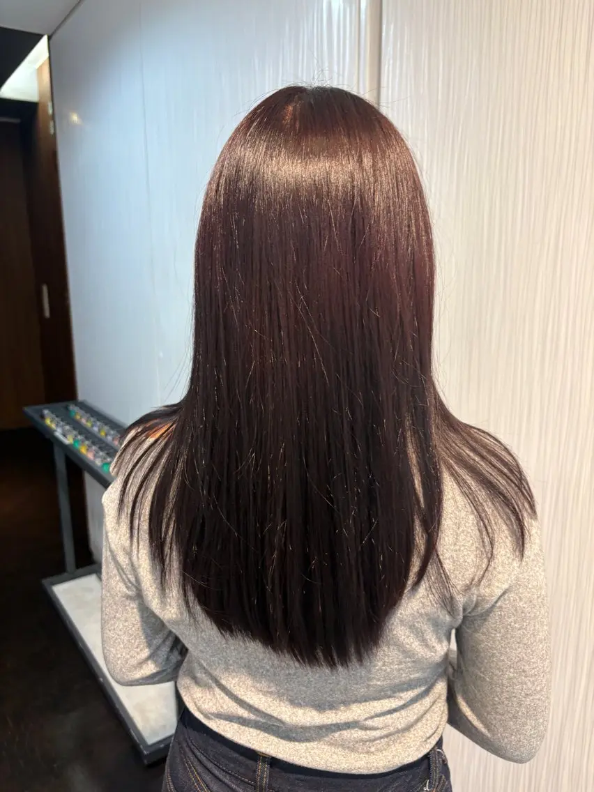 カラー 見城 美結のヘアスタイル