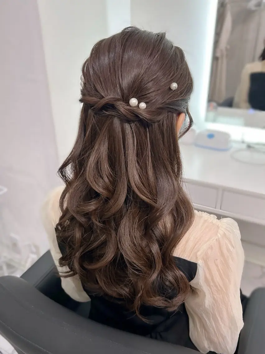 【🌸期間限定🌸】ヘアセット9時~17時 ¥3200の写真