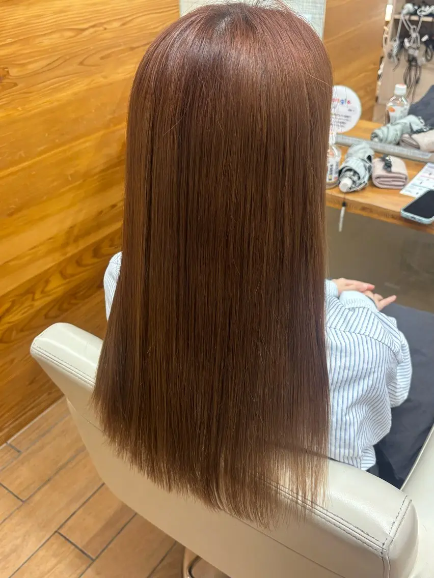 カラー 透明感カラー ピンクカラー 前田亜莉沙　暖色 カラー／メンズカットのヘアスタイル