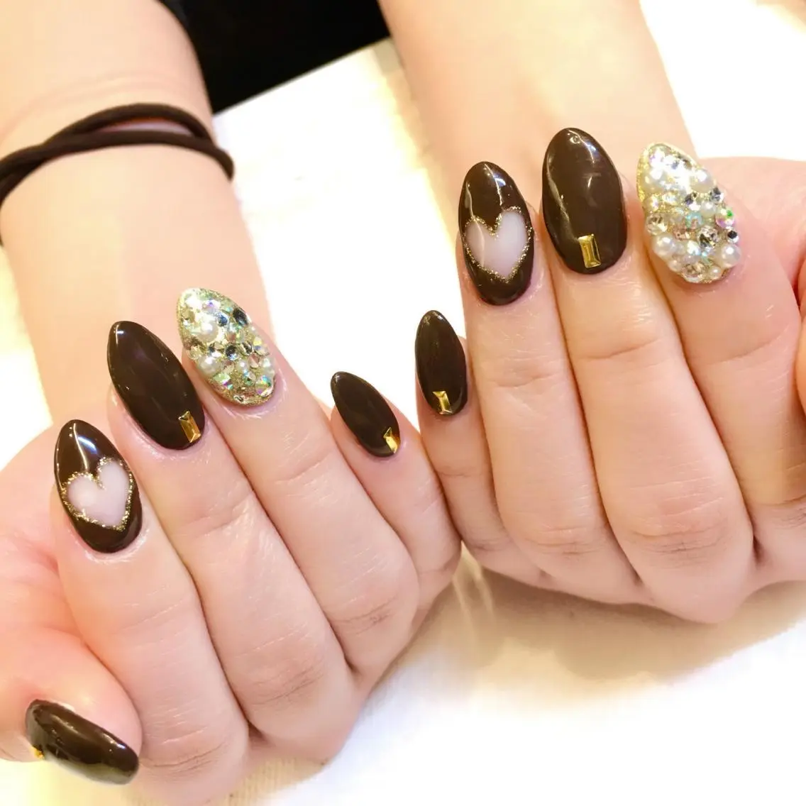 ネイル フットネイル ジェルネイル ミラーネイル パラジェル 春ネイル clover nailのネイルデザイン