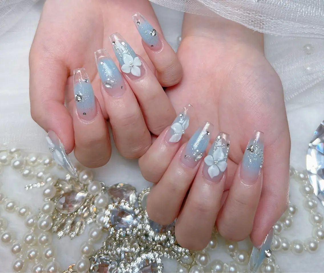 ネイル アートネイル オーロラネイル チークネイル 長さ出し フットネイル Miya _nailのネイルデザイン