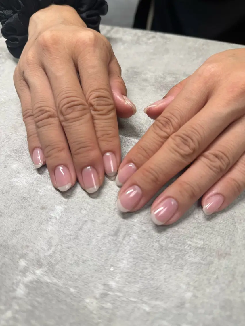 ネイル クリアネイル ハンドネイル ルート12 プライベートサロンのネイルデザイン