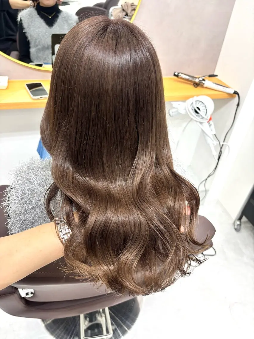 ロング ヘアカラー トリートメント ヘッドスパ 🪞透明感カラー🫧 縮毛矯正🥇かずきのヘアスタイル
