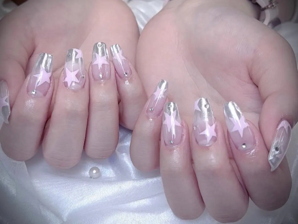 セミロング 韓国風ヘア ハンドネイル ハンドケア HEAVEN Nail 池袋のネイルデザイン