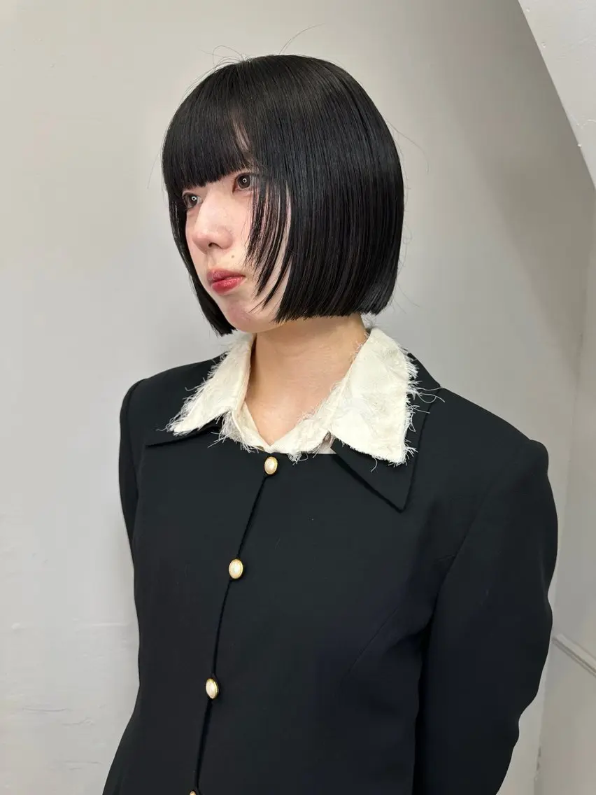 ショート カラー カット ヘアカラー トリートメント 縮毛矯正×ボブ職人 【圧倒的朝楽ボブ】のヘアスタイル