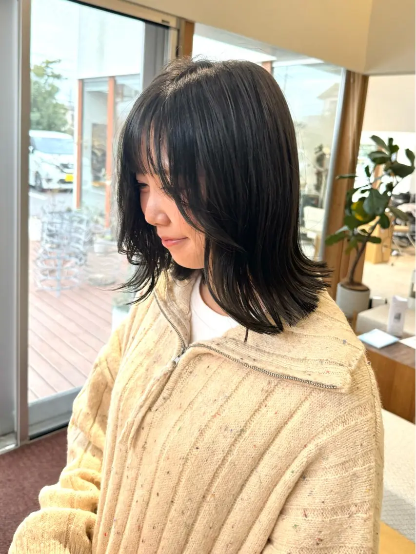 ミディアム ボブ 外ハネヘア カット トリートメント 中西倖 トップスタイリストのヘアスタイル
