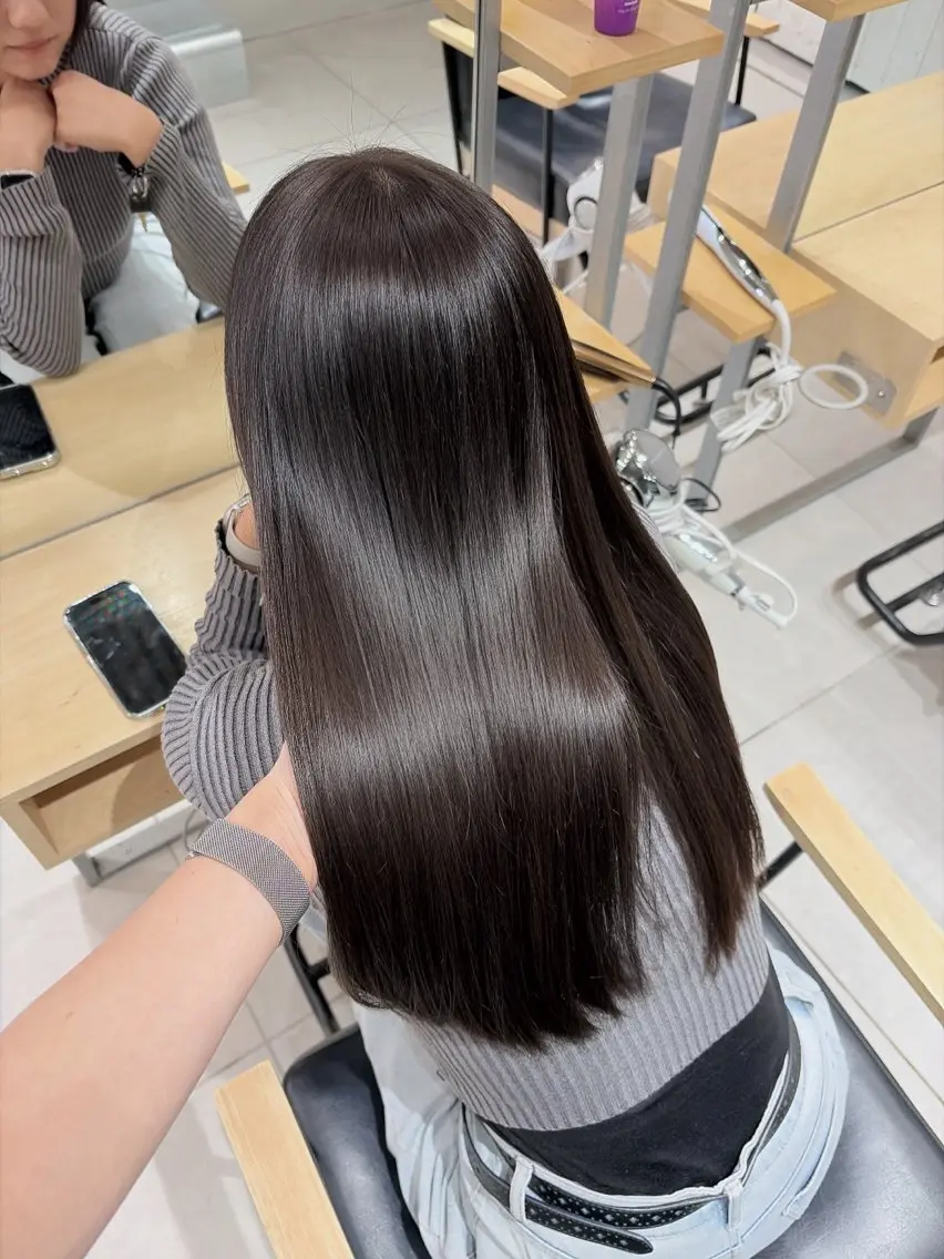 カラー ヘアカラー トリートメント 透明感/グレージュ/ ベージュ/るな🪽のヘアスタイル