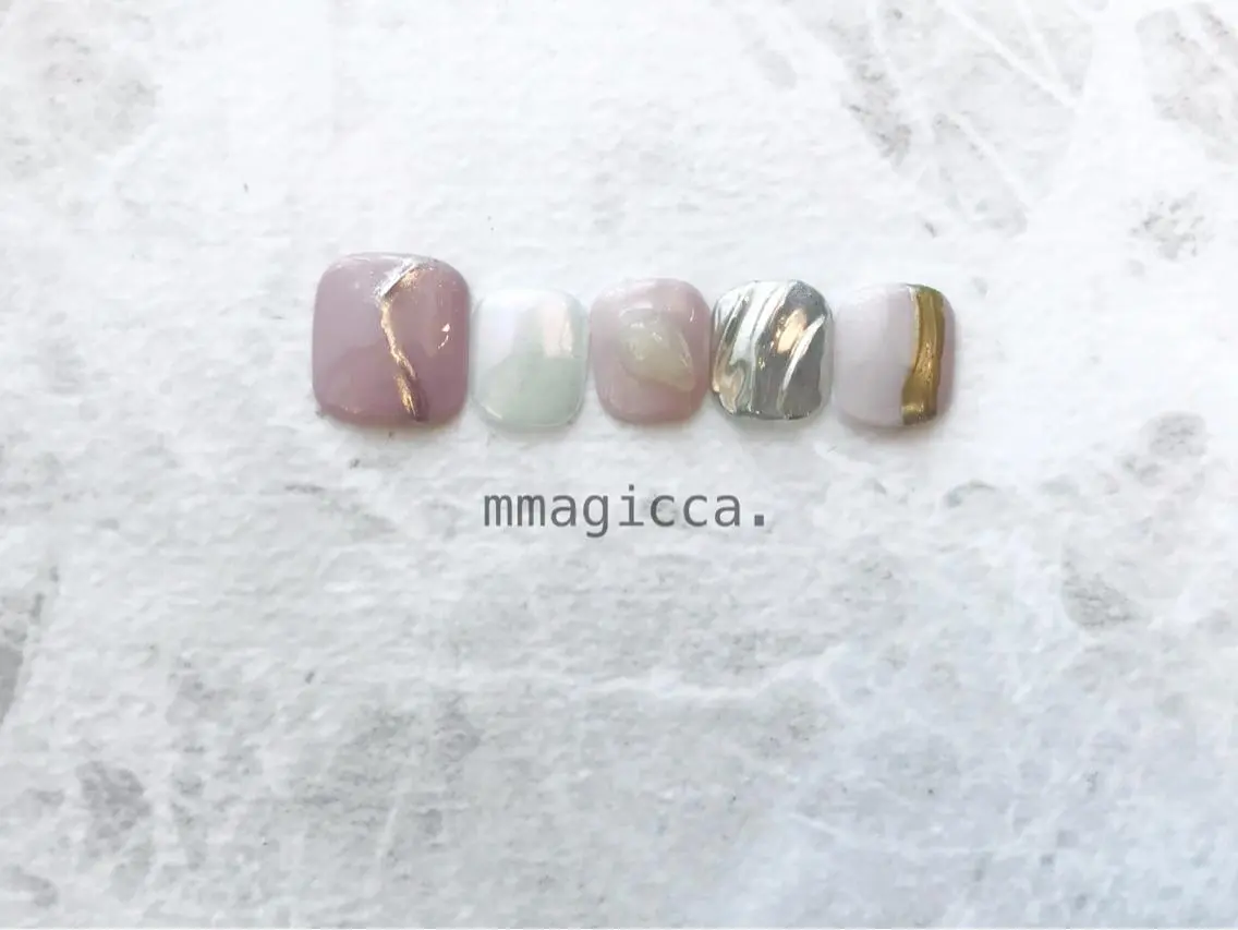 ネイル ジェルネイル mmagicca. 【 まじか. 】のネイルデザイン
