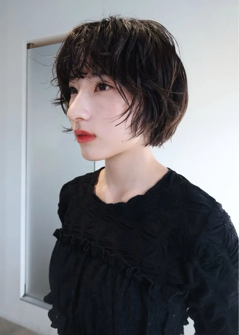 ミディアム カット パーマ ボブ/ブリーチ 学芸大学SaKuraのヘアスタイル