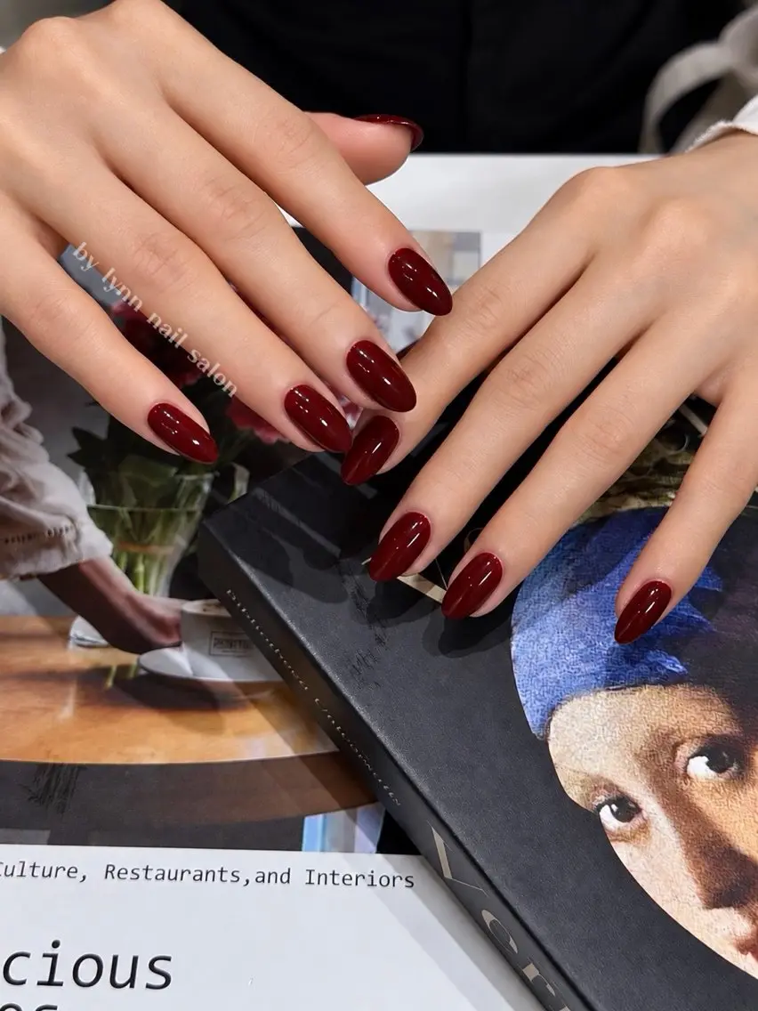 ネイル ボルドー ブラウン フットネイル フレンチネイル グラデーション ハンドネイル Lynn_ Nailのネイルデザイン