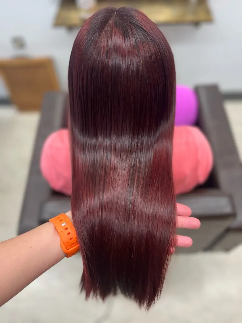 ロング カラー ブリーチ レッドカラー 産休の為お休みです! 小島凜のヘアスタイル