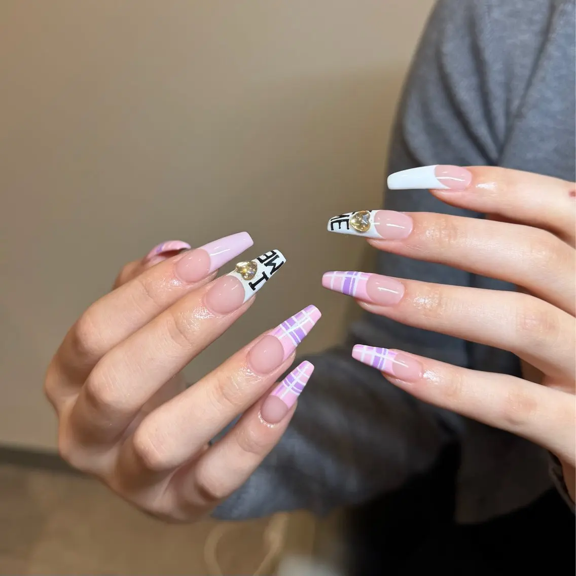 ネイル ハンドネイル IROHA NAIL 北村菜帆のネイルデザイン