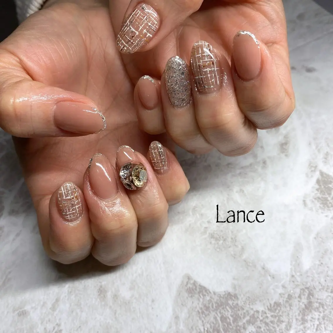 ミディアム ハンドネイル Lance nailのネイルデザイン