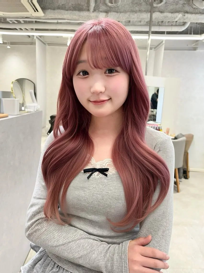 ロング ヘアカラー トリートメント 梅田🫧透明感カラー /小顔レイヤー/未来のヘアスタイル