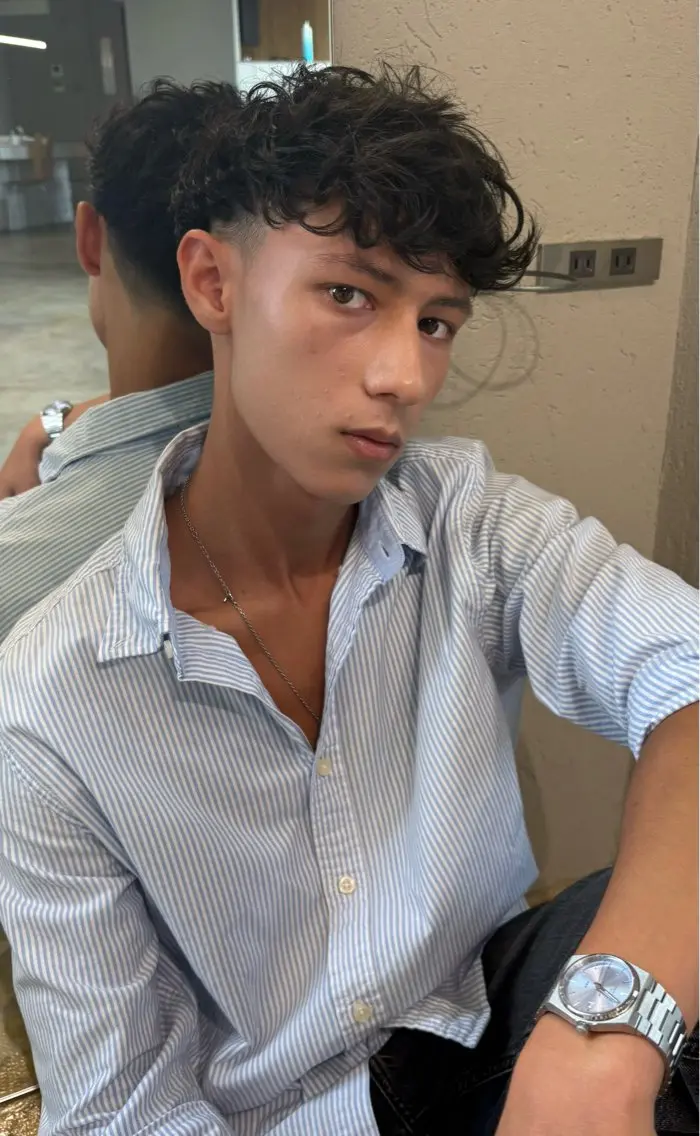 ショート メンズ カット 鈴木 颯真ウィリアムのヘアスタイル