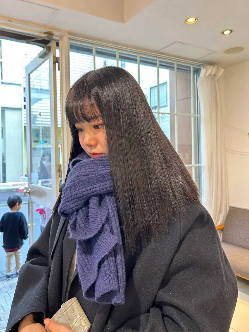 カラー 透明感カラー lomalia moekaのヘアスタイル