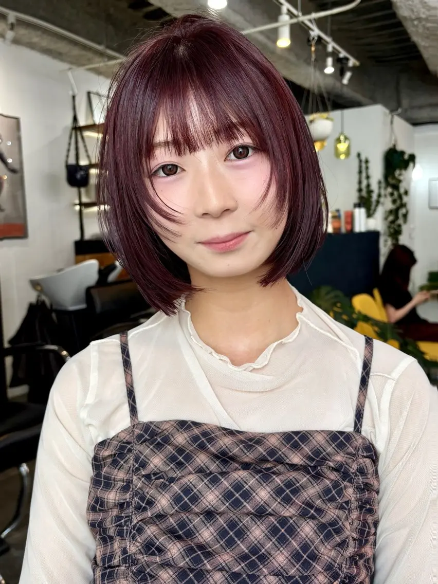 ミディアム カラー ベージュカラー ブリーチ ボルドーカラー ブラウンカラー カシス カット ヘアカラー トリートメント 暖色カラー/天神/ ヘイマサクラのヘアスタイル