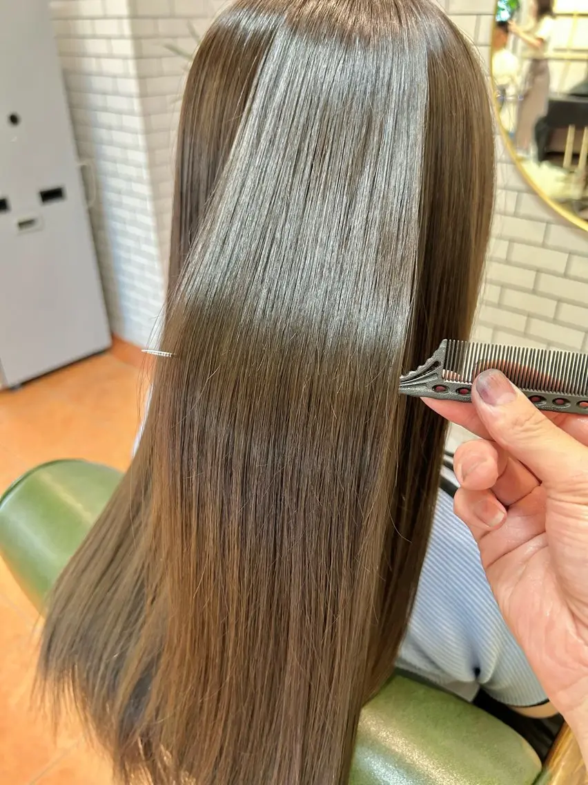 ロング カラー ヘアカラー トリートメント 石井 佑樹のヘアスタイル
