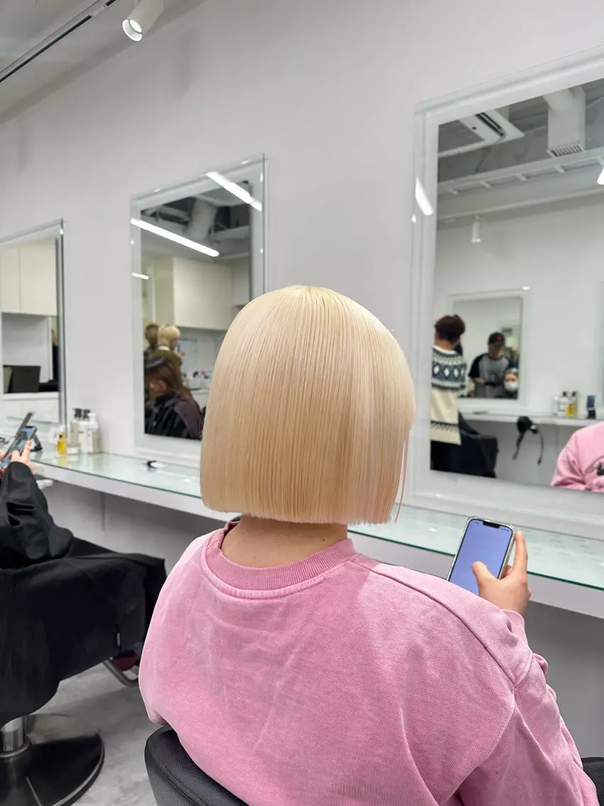 セミロング カラー カット ヘアカラー トリートメント ヘッドスパ ヘアセット ❄最強かわいいカラー ❄️MINA❄️のヘアスタイル