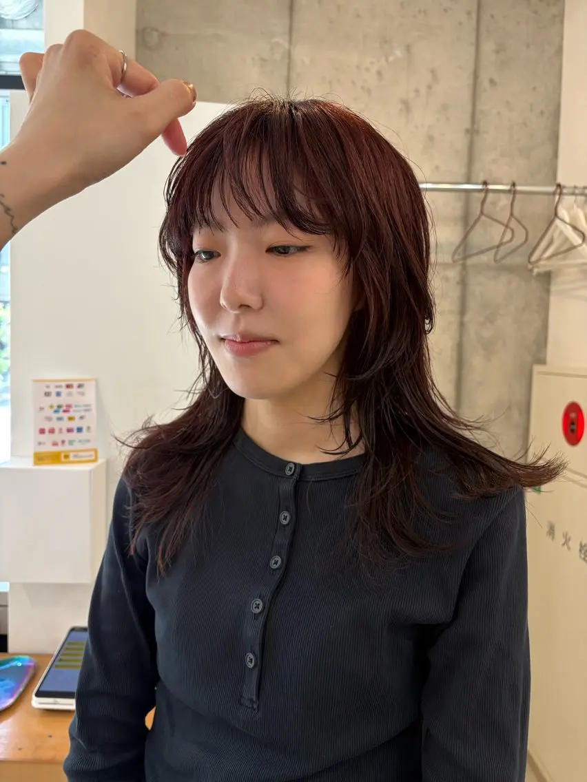 セミロング カラー カット ヘアカラー eri kinjoのヘアスタイル