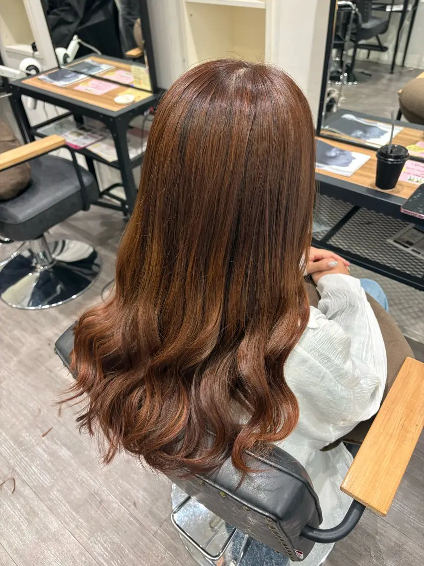 ロング カラー ブラウンカラー オレンジ オレンジブラウン ヘアカラー cocotteひな /カラーモデル🌼のヘアスタイル