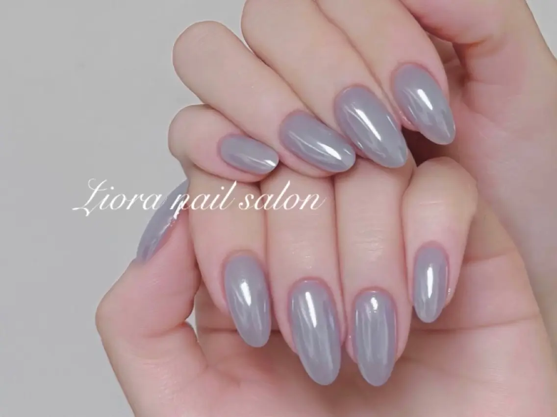 ネイル フレンチネイル ジェルネイル ガーリー グラデーション キラキラネイル ハンドネイル Liora nailのネイルデザイン
