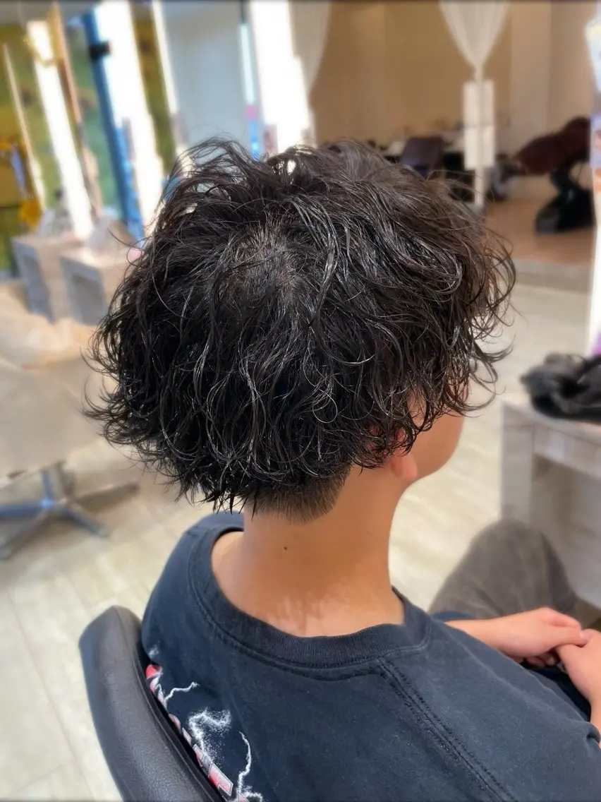 ミディアム パーマ メンズ ミディアムパーマ メンズパーマ Nol  円山 村上 心のヘアスタイル