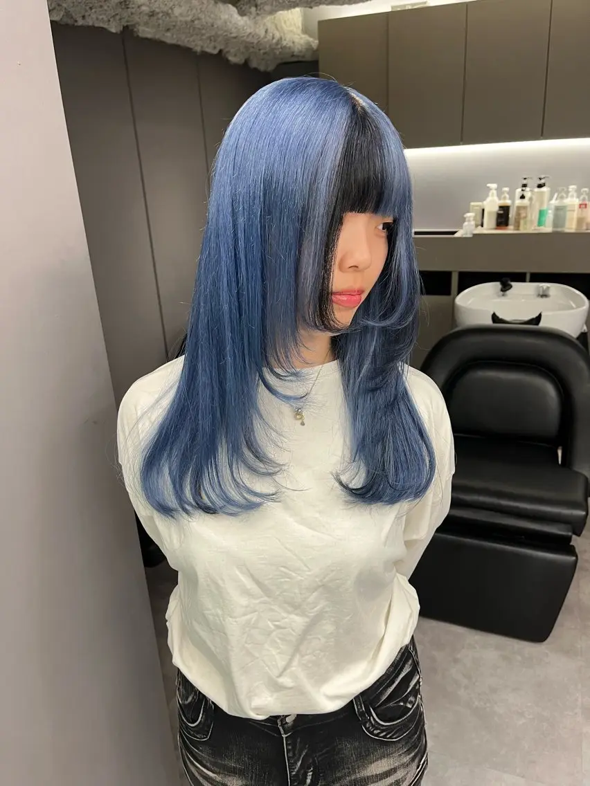 ロング mei ブリーチのヘアスタイル