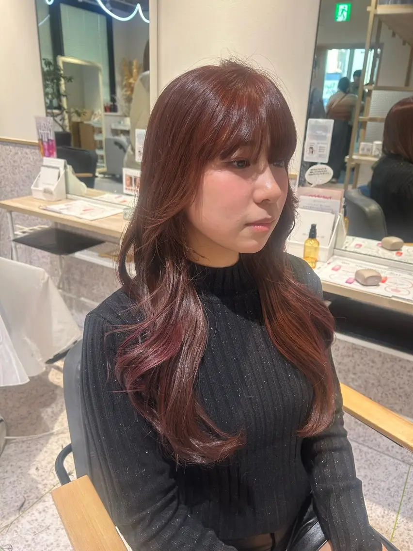 カラー ダブルカラー イヤリングカラー ハイトーンカラー インナーカラー 髪質改善 ヘアカラー ♡ハイトーン★ ネイル/しの♡のヘアスタイル