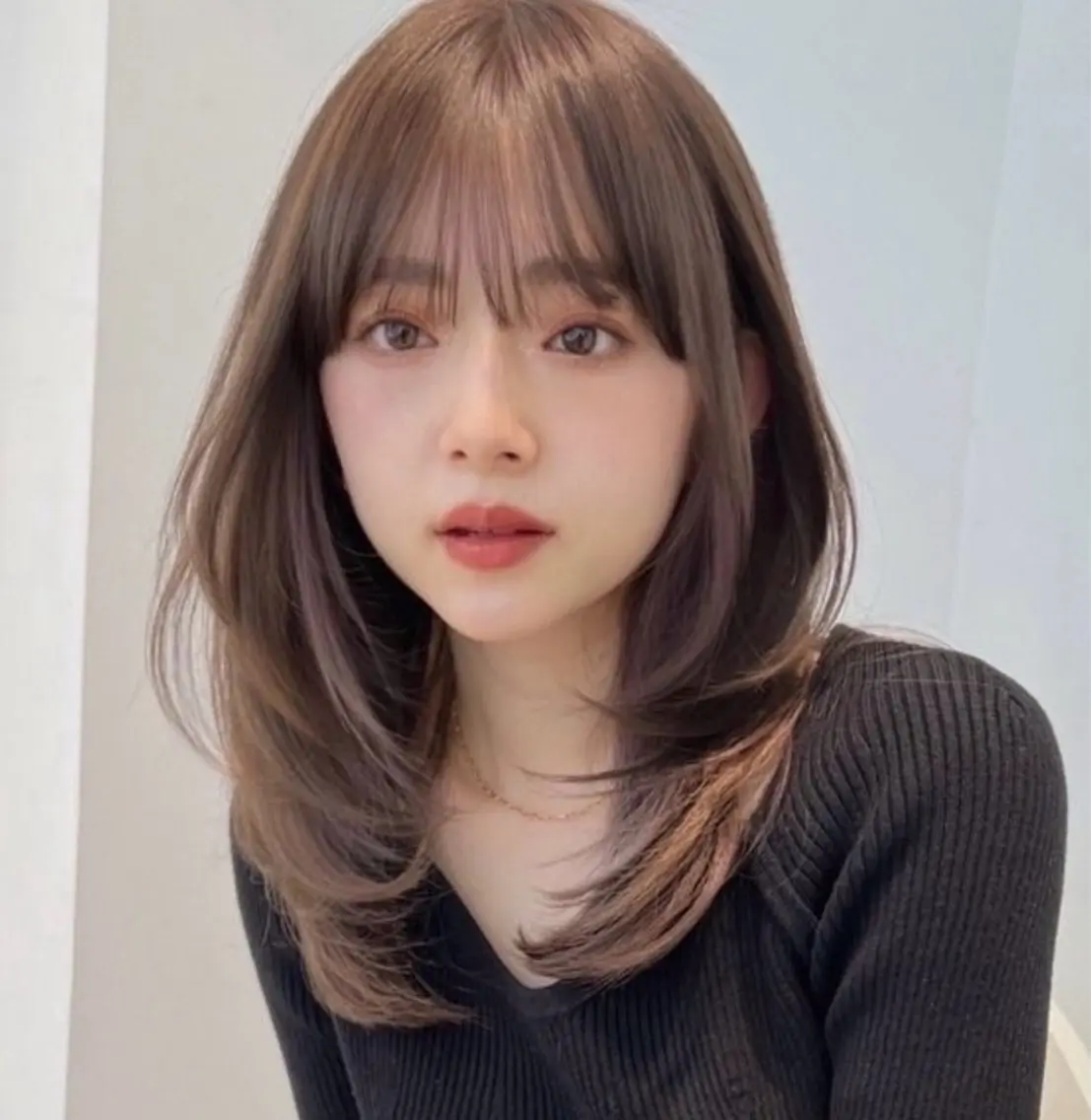 ミディアム 縮毛矯正・透明感 カラー💙acoのヘアスタイル