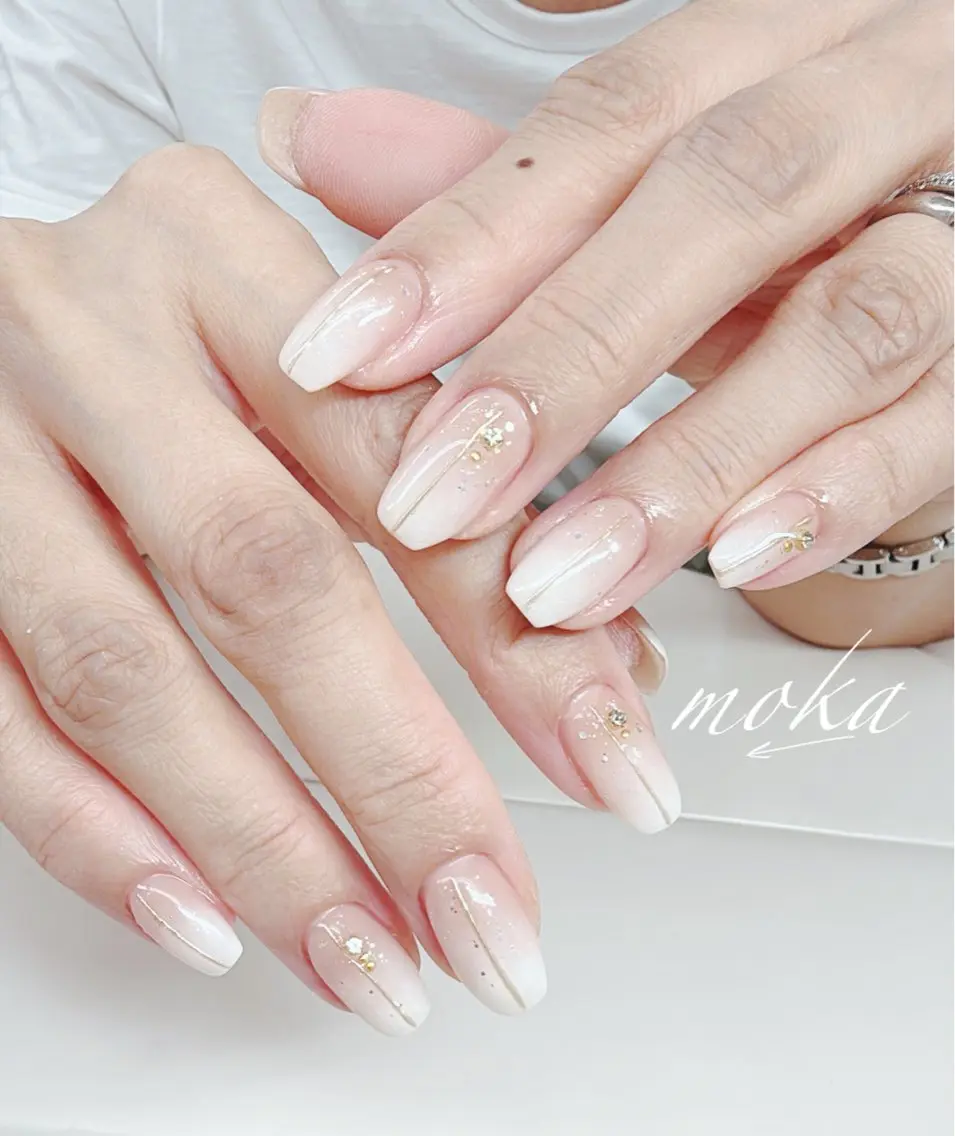 ネイル 胡蝶蘭レディースサロ ンNailMOKAのネイルデザイン