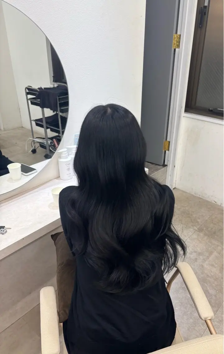 ロング カラー Core茶屋町 HINATA🫧のヘアスタイル