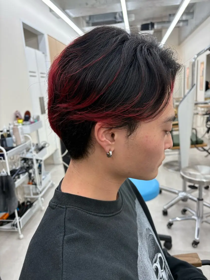 カラー メンズ NaVIユウジ 透明感カラーのヘアスタイル