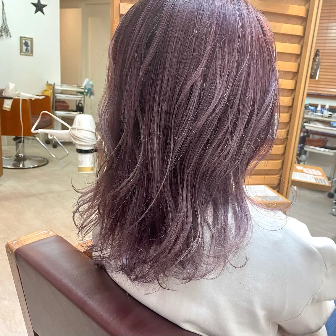 セミロング パープルカラー 髪質改善/ブリーチ毛 縮毛矯正/ MIHOのヘアスタイル