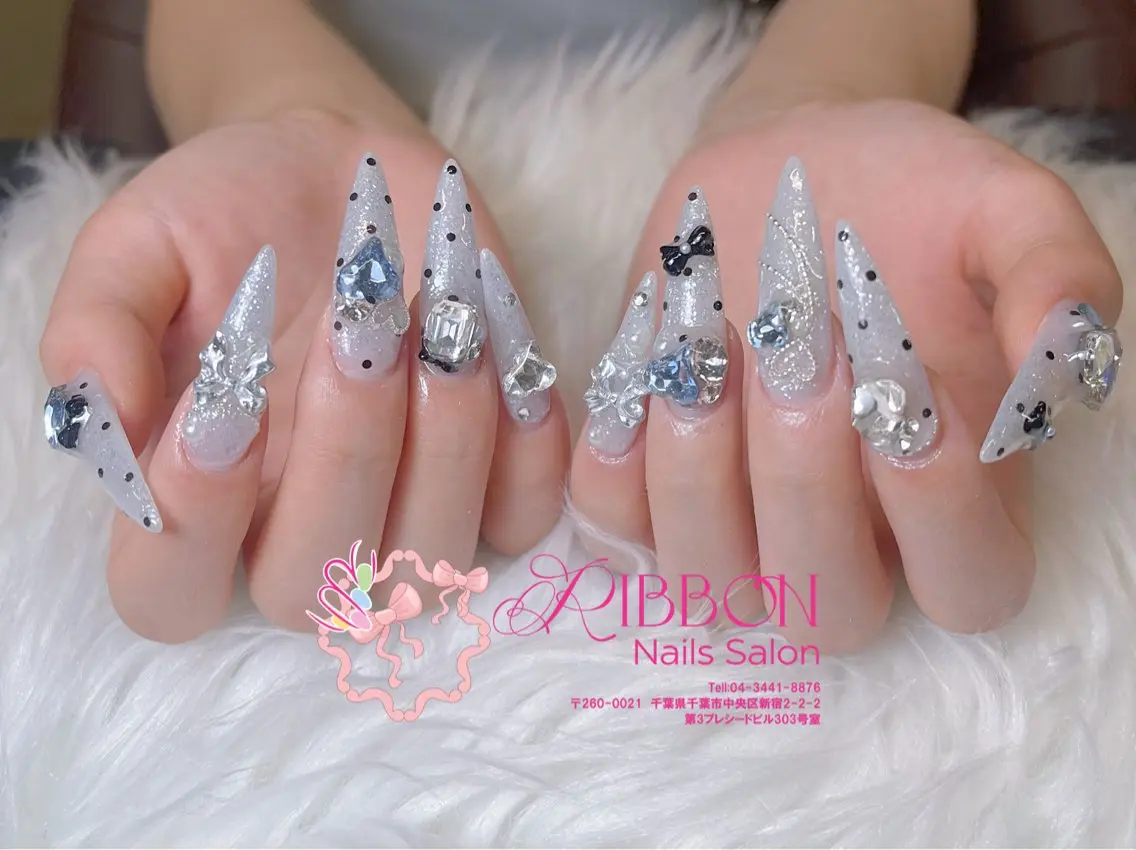 ネイル フレンチネイル ジェルネイル マグネットネイル 持ち込み ニュアンスネイル ハンドネイル Ribbonnail salonのネイルデザイン
