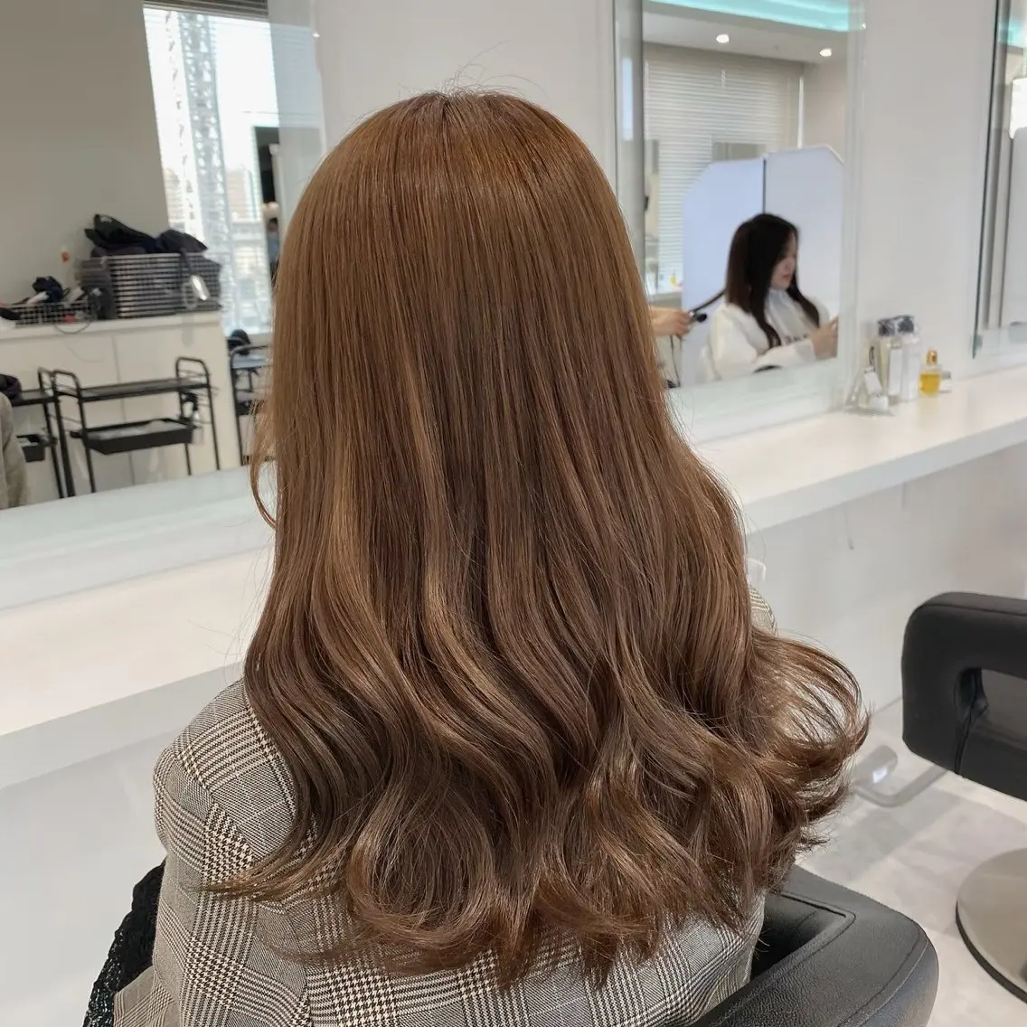 カラー ヘアアレンジ ブリーチ ブリーチなしカラー 髪質改善 🫧モテる💗ダメー ジレスハイトーン🫧のヘアスタイル
