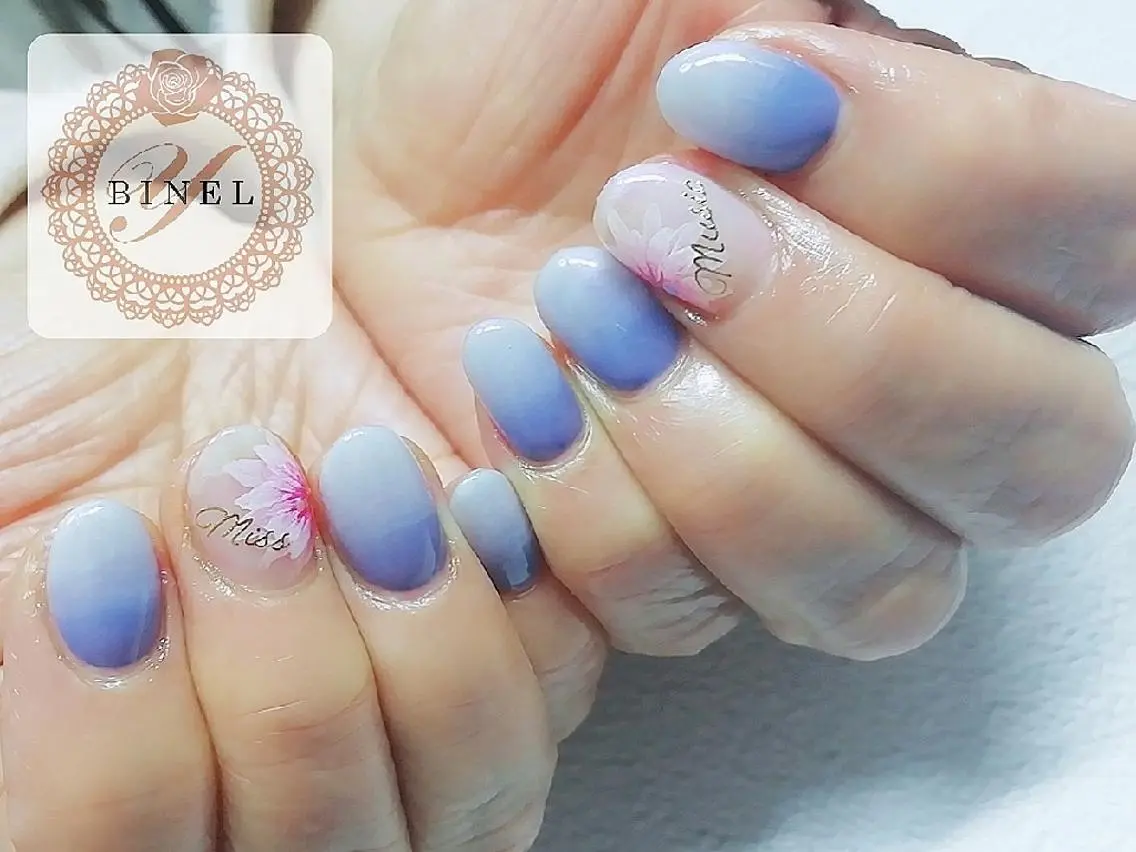 ネイル ブルー ハンドネイル Nail Salon Y.BINELのネイルデザイン