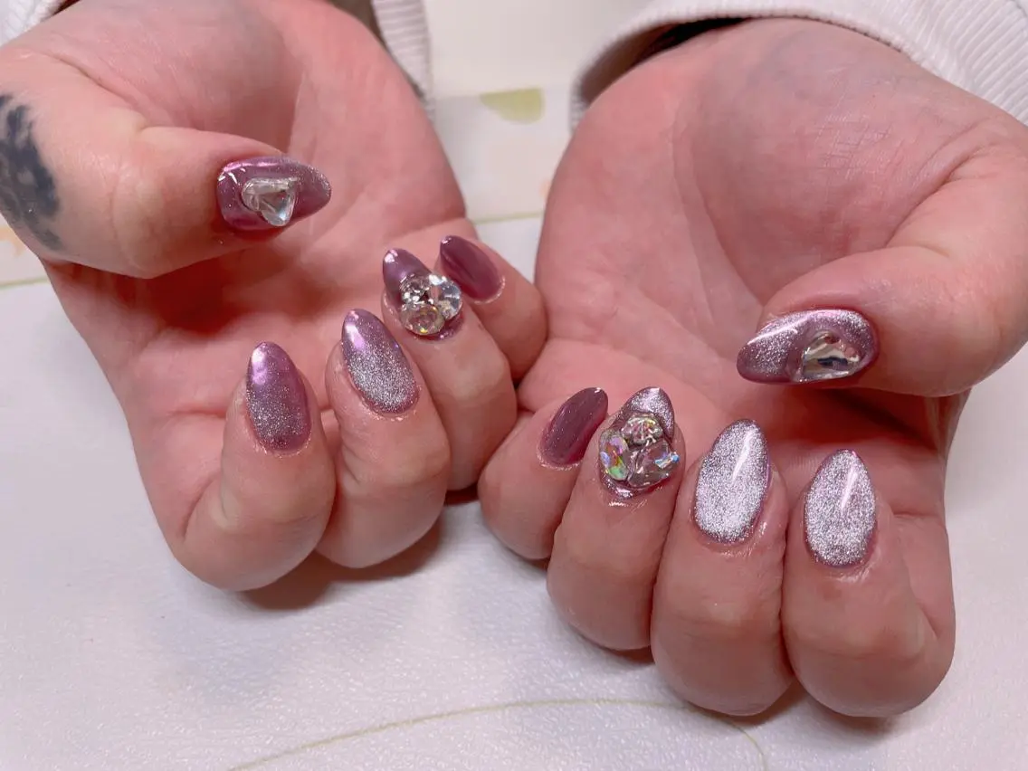 ネイル マグネットネイル ミラーネイル エン Nail salonのネイルデザイン