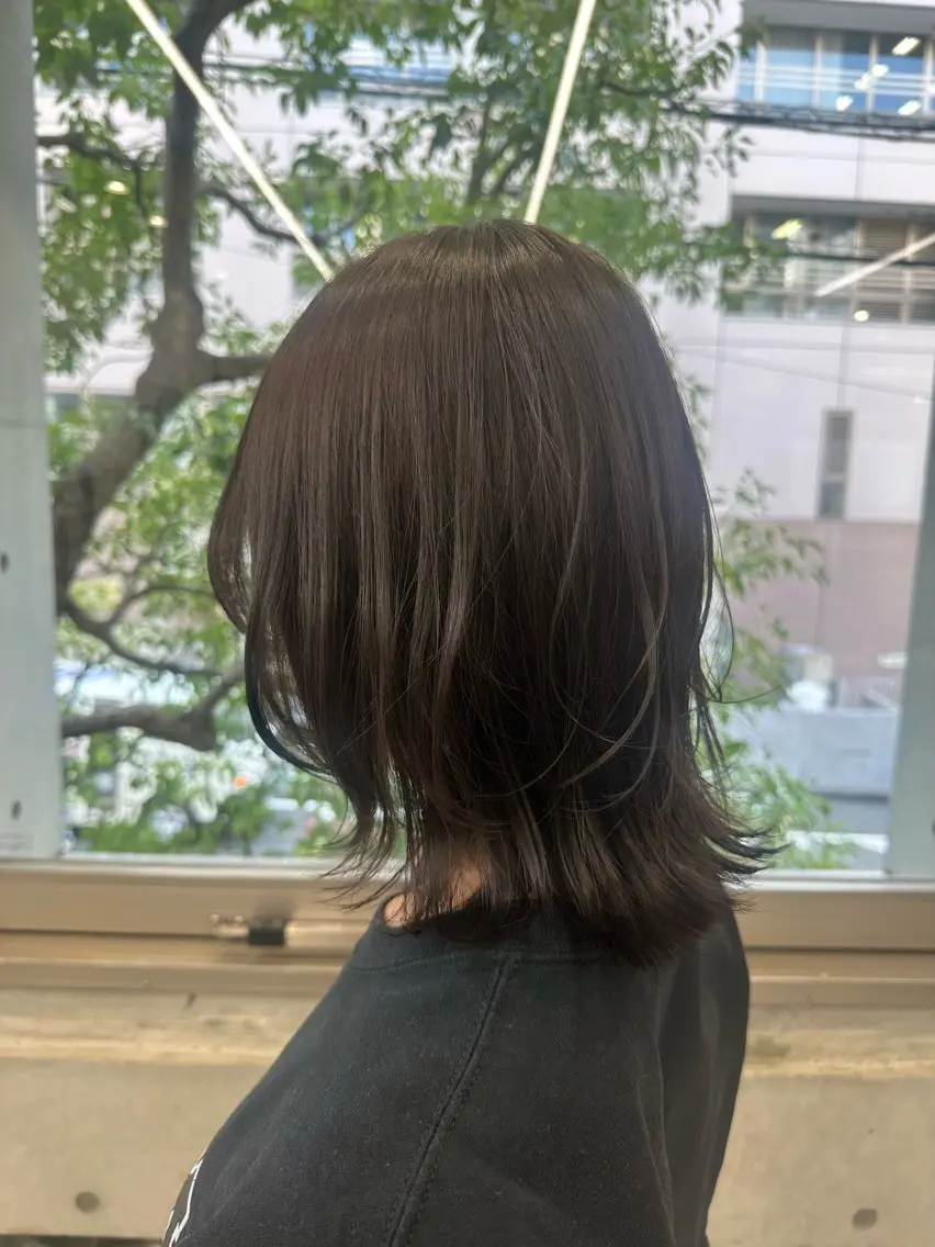 ミディアム カラー くびれヘア 顔周りカット レイヤーカット 小顔カット MAI/髪質改善/ 幹細胞トリートメントのヘアスタイル