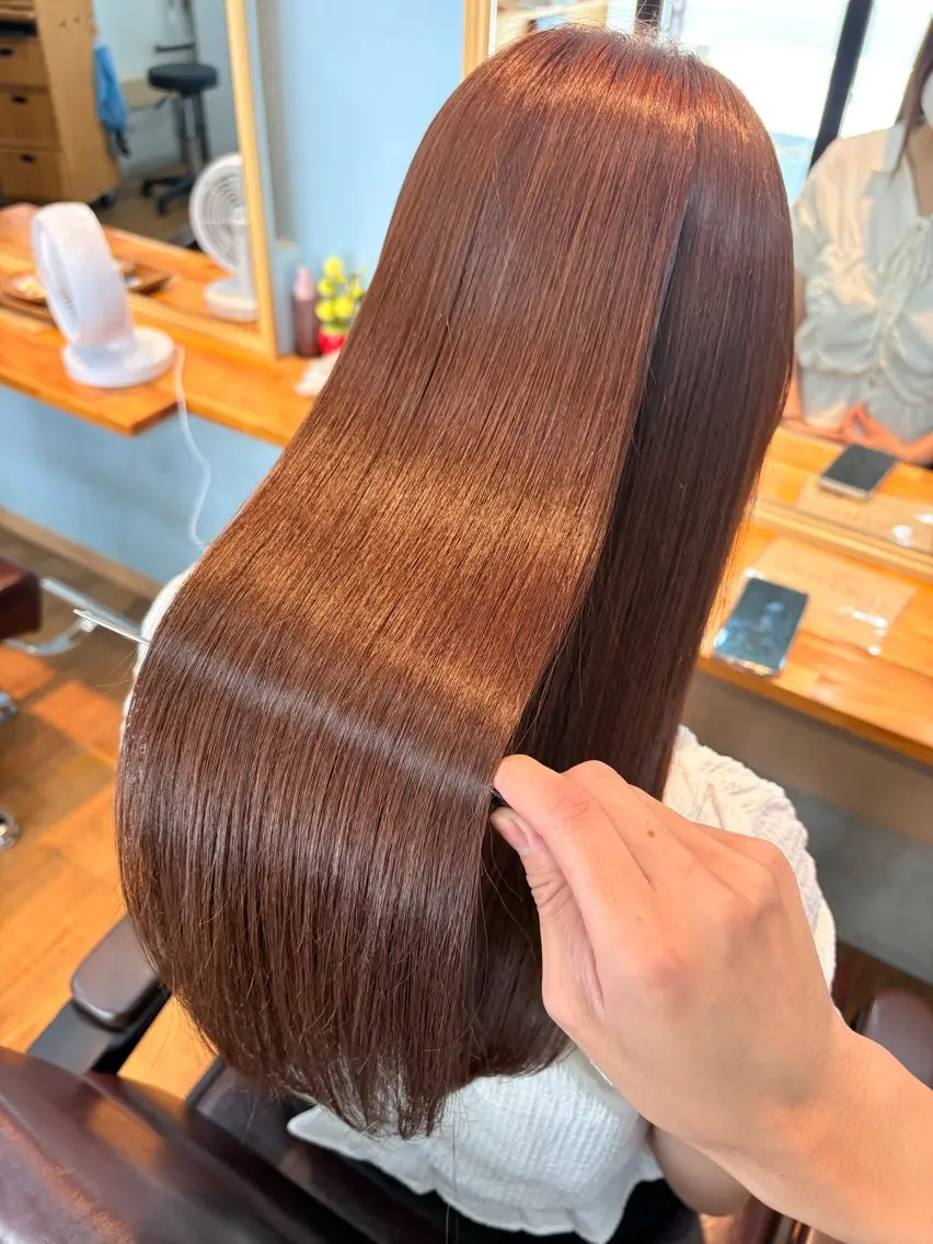ロング カラー ヘアカラー トリートメント 髙木 優人のヘアスタイル