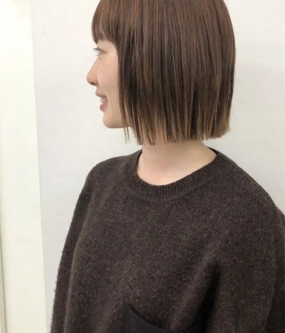 ショート カット センターパート 韓国ヘア・綾也のヘアスタイル