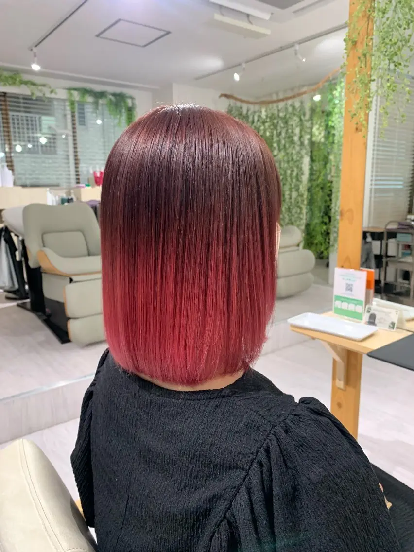 ミディアム ヘアカラー トリートメント ツヤカラー🤍 ARISAのヘアスタイル